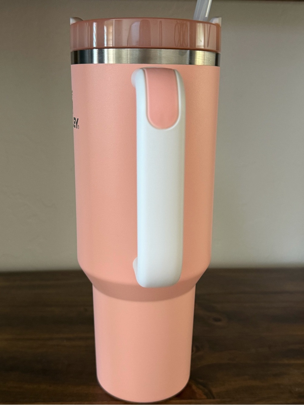 Stanley Quencher 40oz with custom dyed lid - Picture 4 of 4